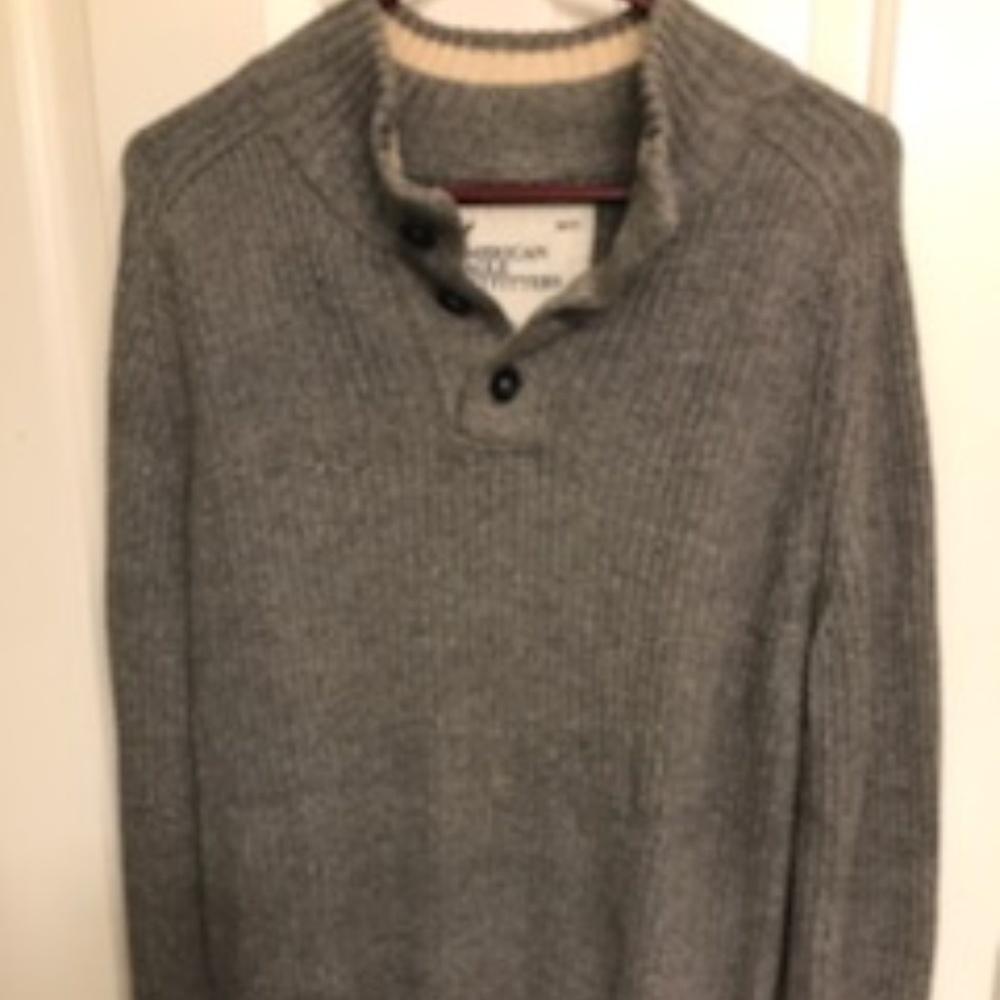 Mens American Eagle Sweater - size Medium